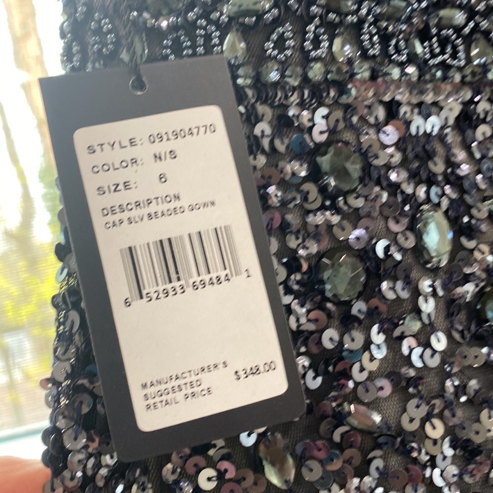 Adrianna Papell short sleeve gem and sequin long dress - Picture 9 of 9